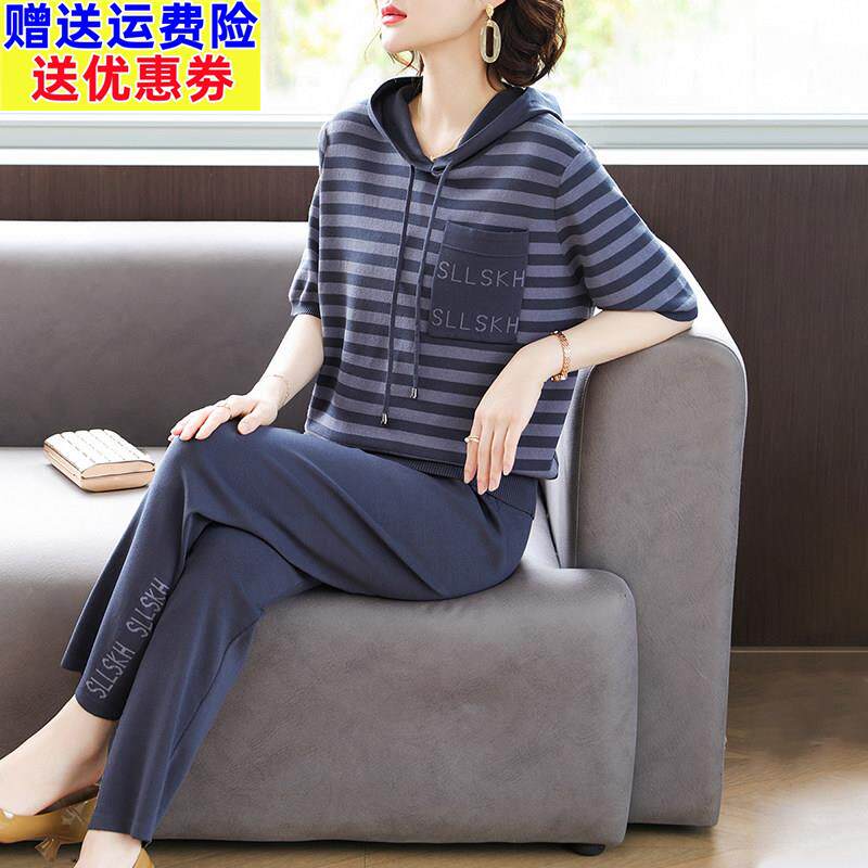 母亲节妈妈夏装套装运动服两件套中老年女装连帽休闲冰丝T恤上衣