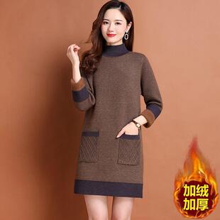 中长版加绒加厚毛衣裙女士秋冬2025新款中年妈妈一体绒打底衫冬季