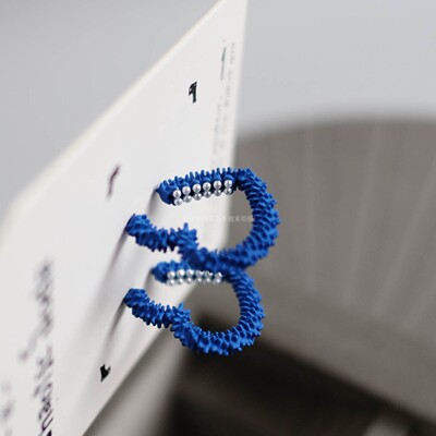 精致到尖叫！克莱因蓝耳钉小众欧美冷淡风显白显瘦925银针防过敏