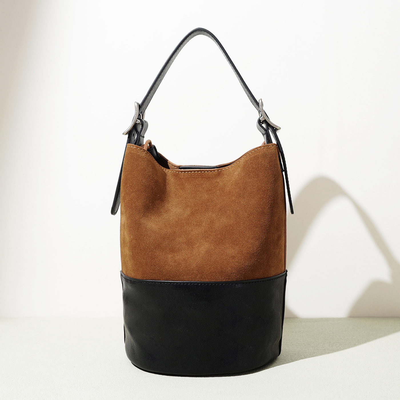 磨砂牛皮水桶包女式手提包