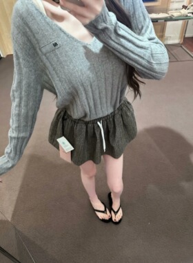 TT OF Girl  冬日新品 字母徽标坑条V领长袖羊绒混纺毛衣