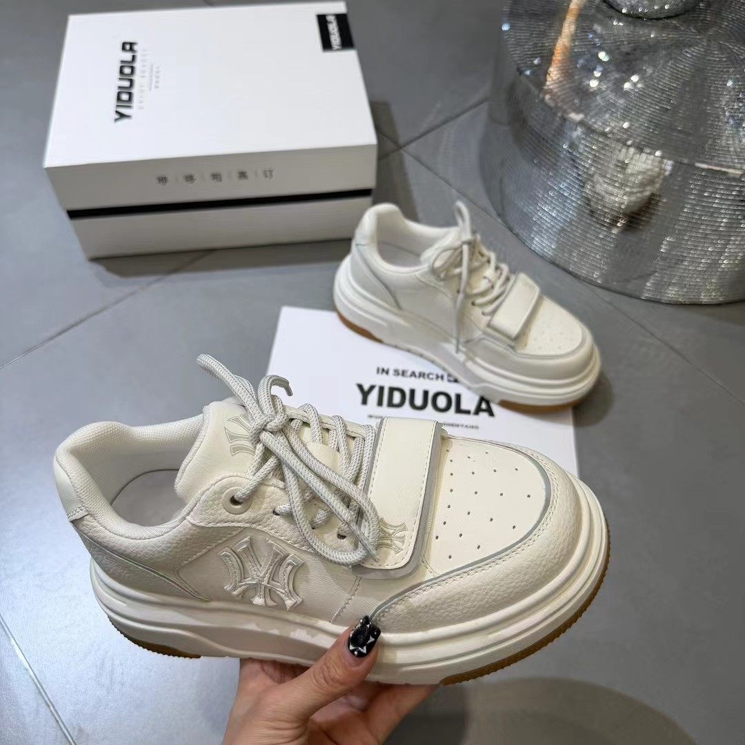 2026新款真皮板鞋女春季时尚潮流休闲鞋舒适柔软小白鞋系带单鞋,女鞋,休闲板鞋,淘宝优惠券,粉丝福利购,淘宝优惠卷