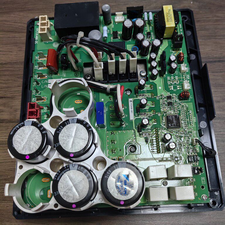 大金空调配件PC0509-1压缩机变频板RHXYQ10-16P测试好翻新好