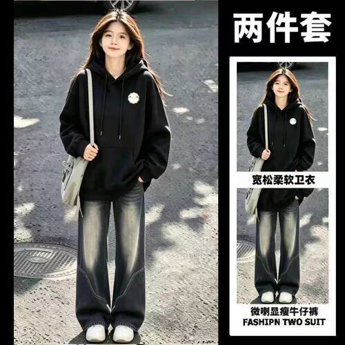 初15岁女孩秋冬卫衣牛仔裤套装
