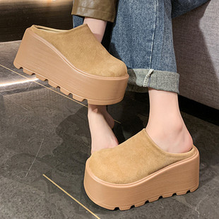 高级感厚底拖鞋女时尚外穿2025秋季新款增高9cm勃肯松糕包头半拖