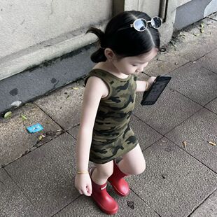 女童连衣裙2026夏季新款女孩洋气迷彩印花背心裙宝宝时尚吊带裙子
