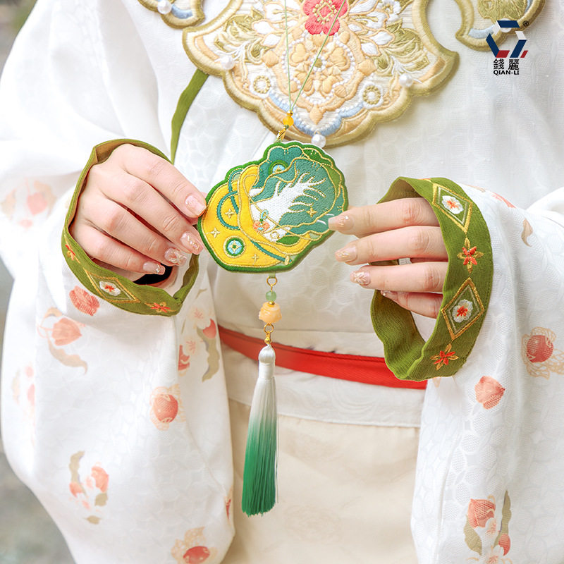 端午香囊白菜刺绣百财挂件汉服随身配饰吉祥挂脖香包新中式伴手礼