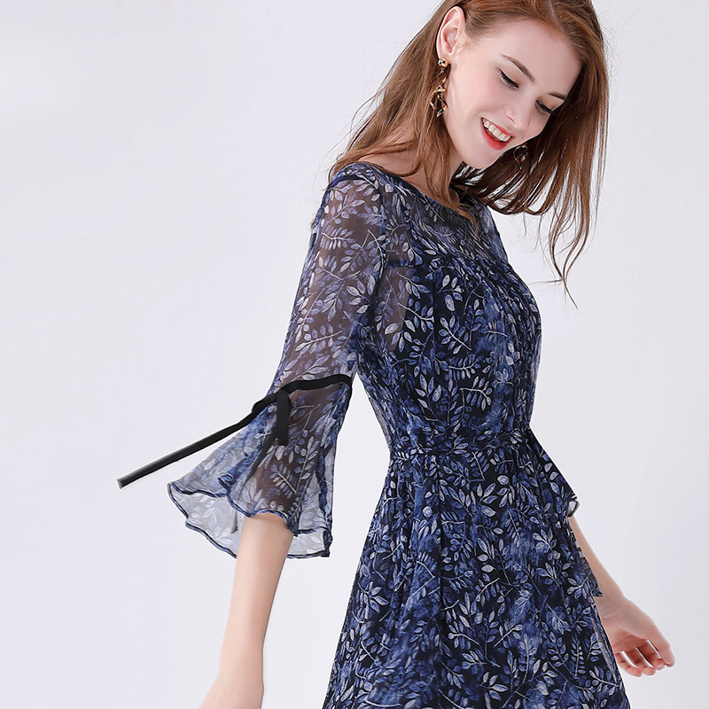 蚕丝时尚印花雪纺连衣裙收腰