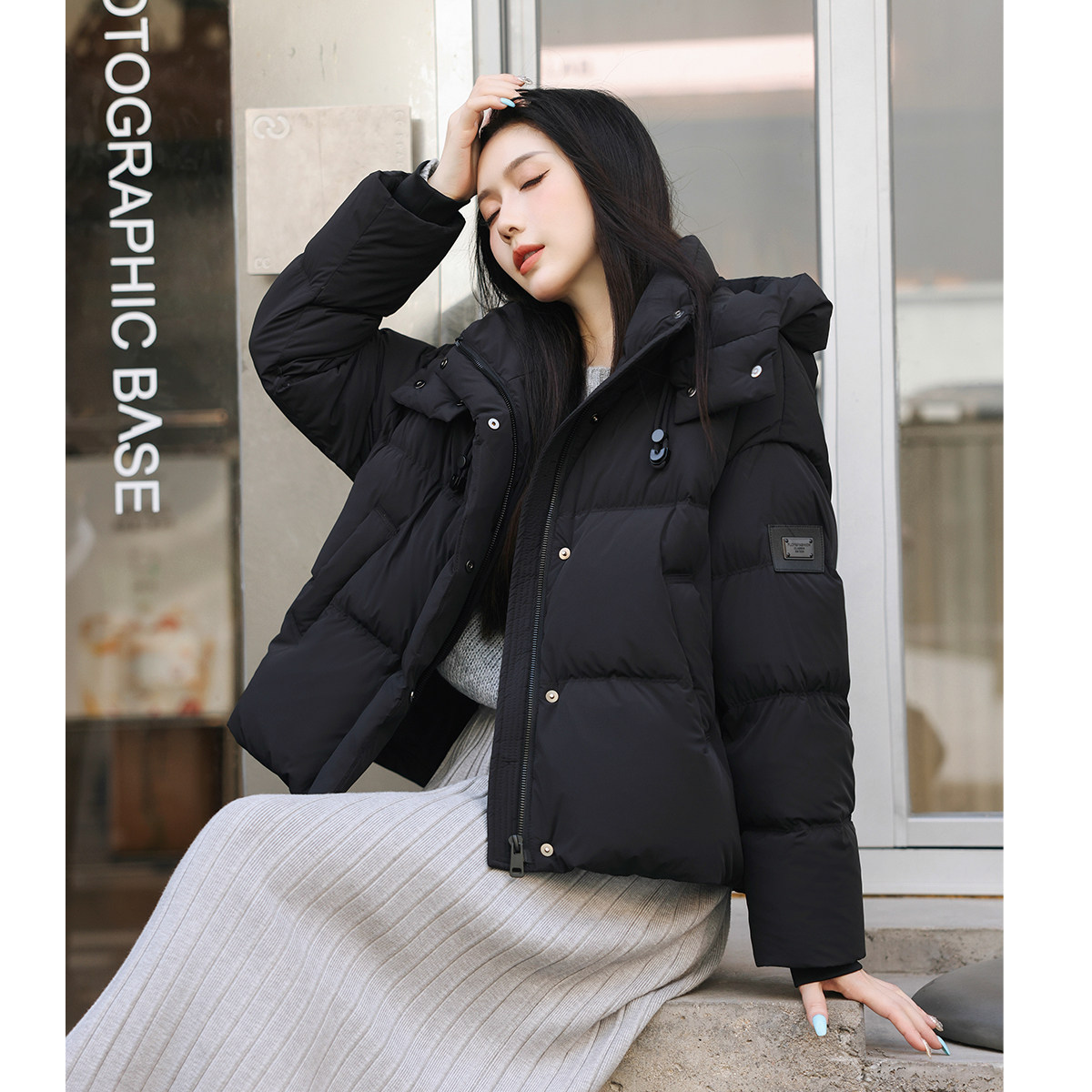 zklin设计感立领连帽羽绒服
