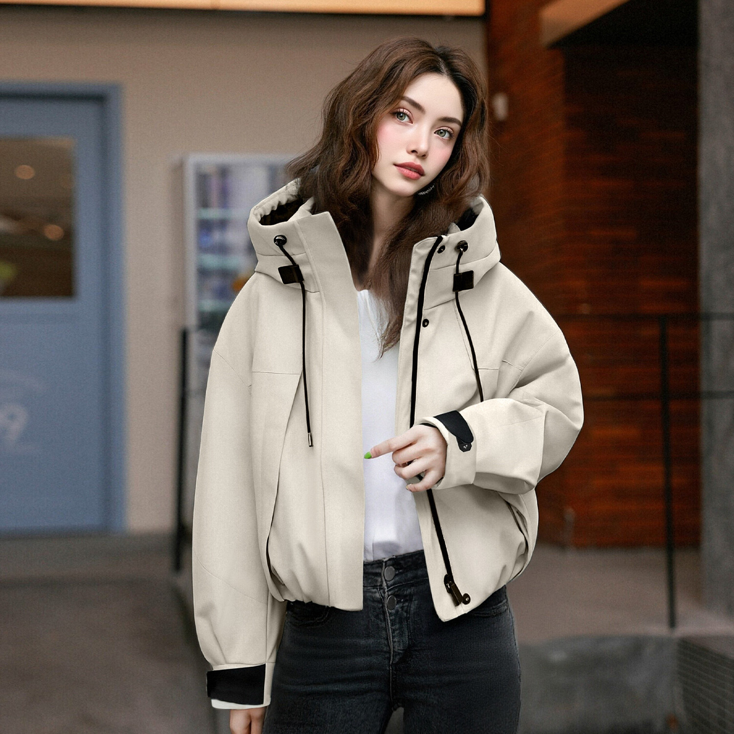 时尚连帽抽绳宽松鸭绒工装羽绒服