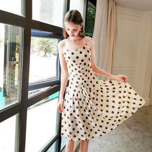 吊带波点雪纺连衣裙女中长款甜美小个子显瘦一字肩印花裙