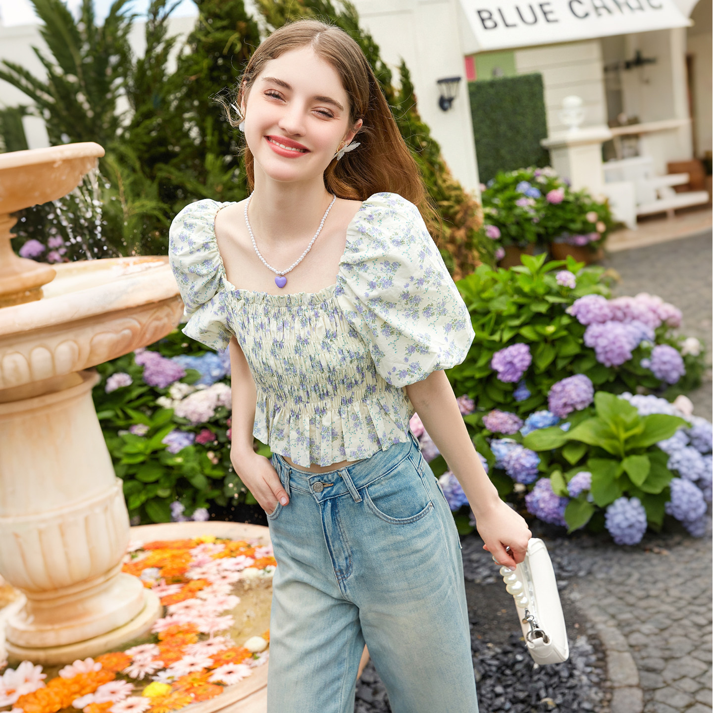 zklin旗舰店法式掐腰显瘦小清新碎花雪纺小衫女收腰锁骨方领上衣