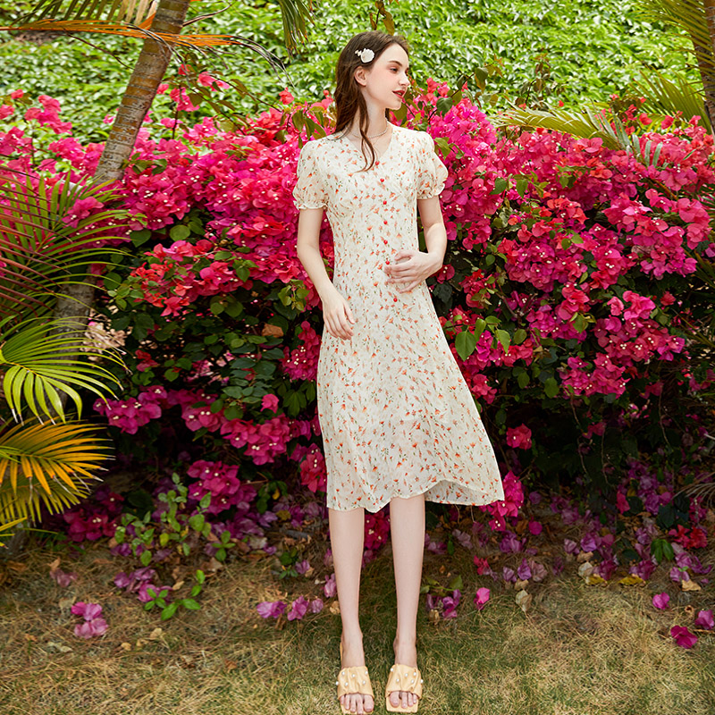 法式甜美碎花连衣裙设计感小众