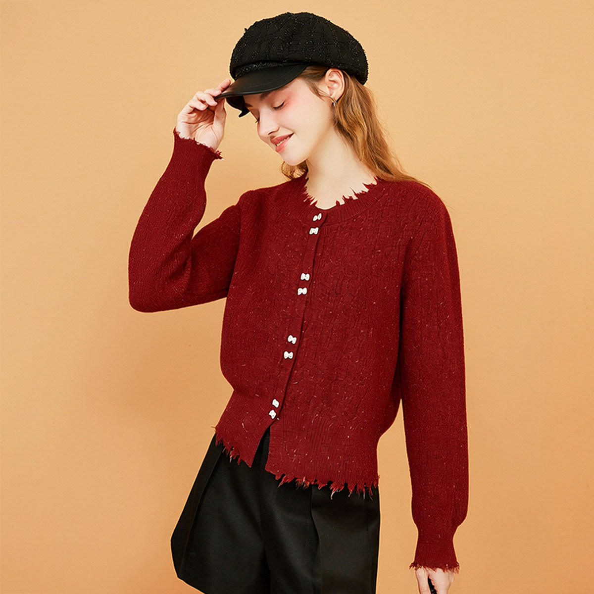 时尚高级感小香风流苏设计感针织衫女新款气质小众独特短款开衫