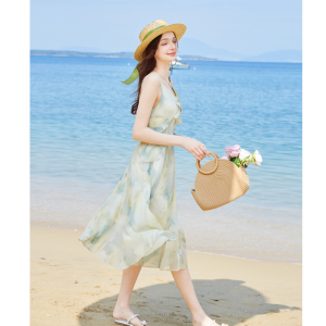 zklin高级感碎花吊带连衣裙薄荷曼波海边度假长裙2025春夏新款女