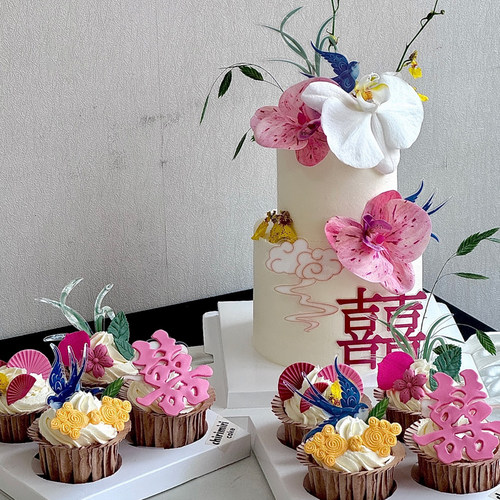 中式国风订婚结婚蝴蝶兰甜品