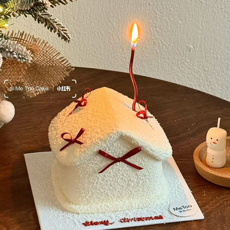 2025网红简约圣诞节雪屋主题