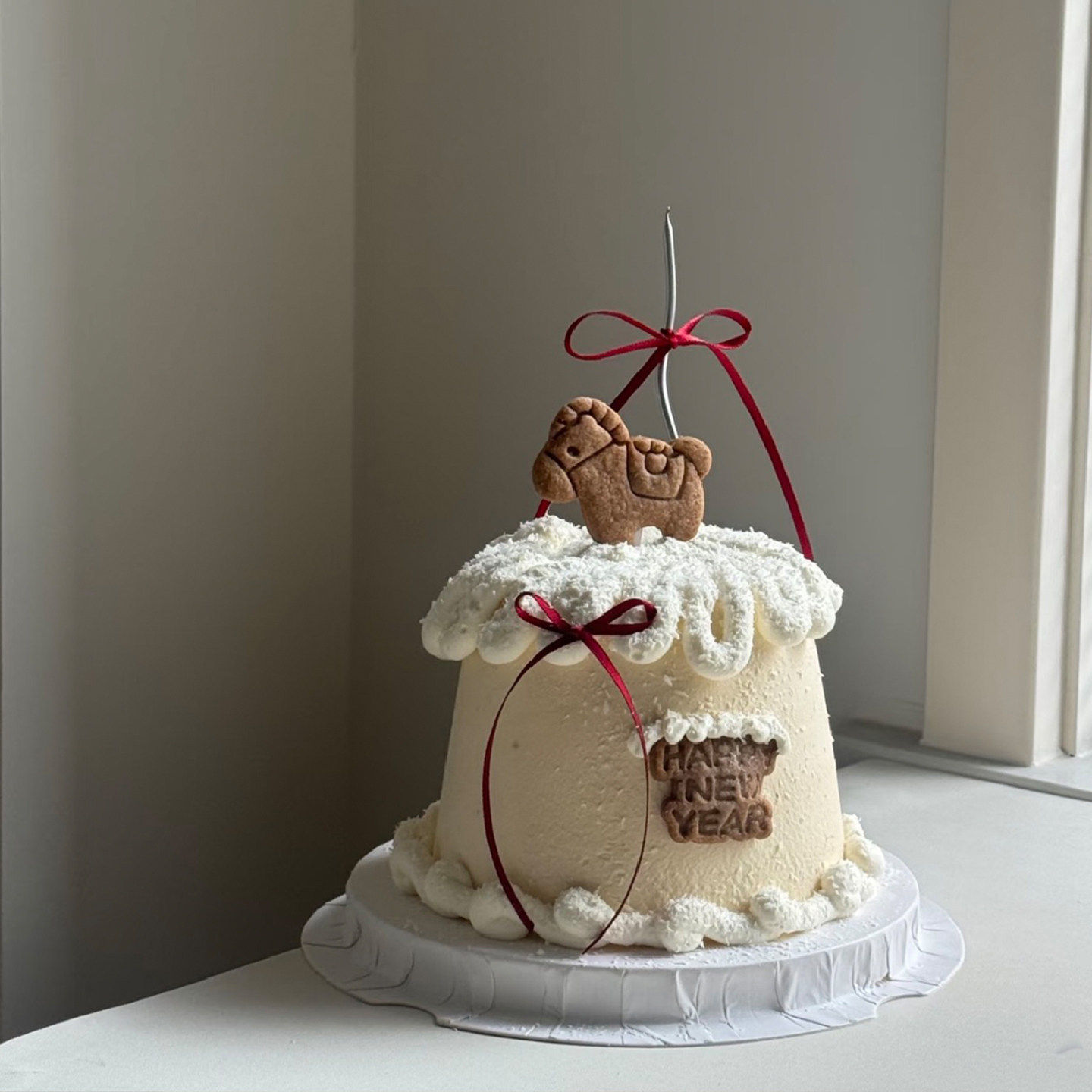 简约2026新年跨年仪式感马年蛋糕装饰小马英文饼干压模蝴蝶结丝带,节庆用品/礼品,蛋糕/烘焙装饰用品,淘宝优惠券,粉丝福利购,淘宝优惠卷