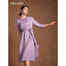 新款 粉蓝衣橱2026春季 可拆卸飘带领铜氨丝提花连衣裙 直身廓形