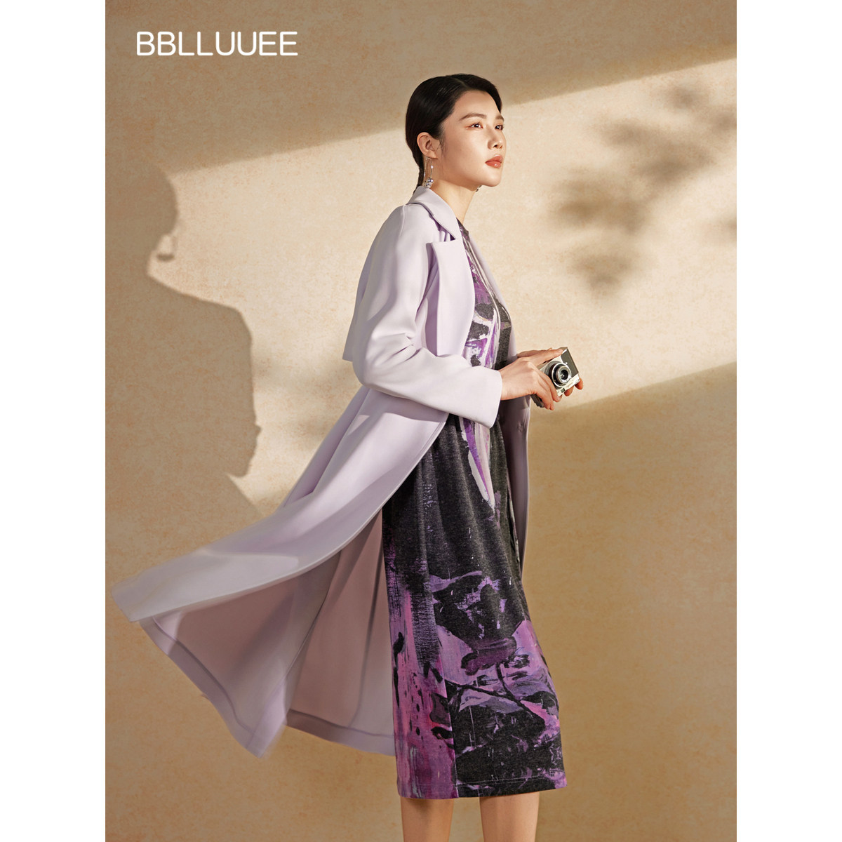 BBLLUUEE/粉蓝衣橱2026春秋女装简约大气经典中长款风衣紫色外套
