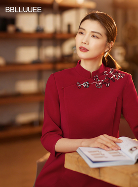 【经典中式礼服】粉蓝衣橱秋冬年会宴会刺绣立领七分袖红色连衣裙