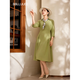 【一川新绿】粉蓝衣橱2026春女装新款休闲通勤艺术印花丝巾连衣裙