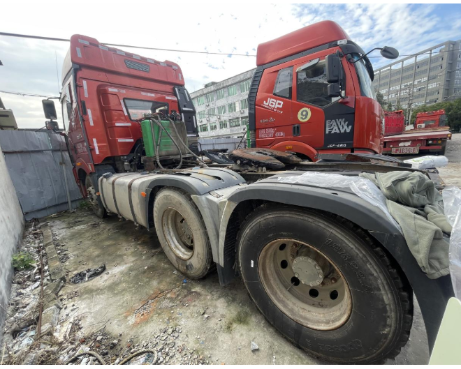 1月14日温州运输公司名下浙DZ5578重型半挂牵引车网络拍卖公告