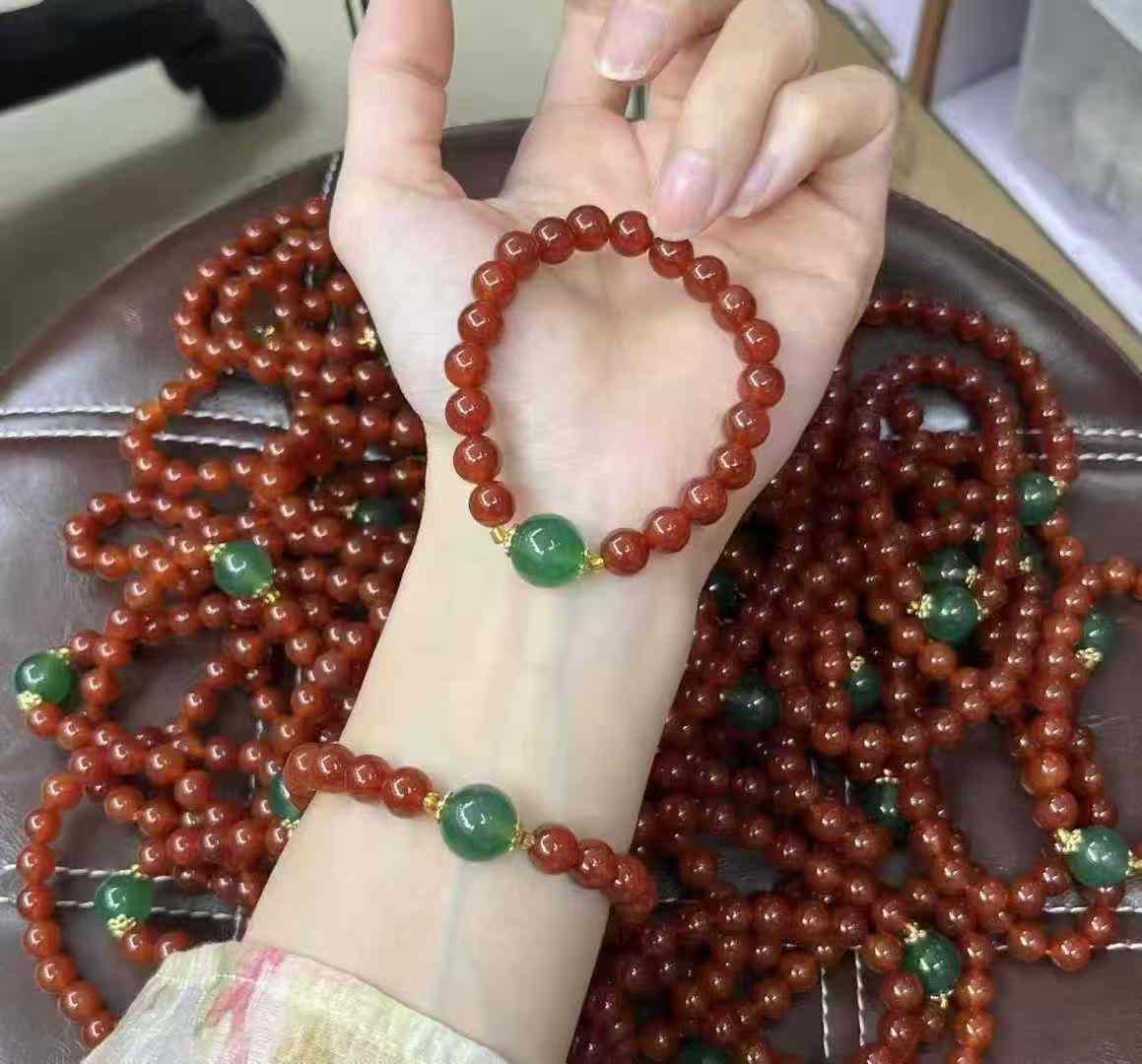 天然南红玛瑙手串女款单圈手链送女友闺蜜生日礼物
