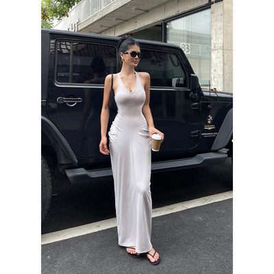 辣妹V领褶皱收腰包臀连衣裙女