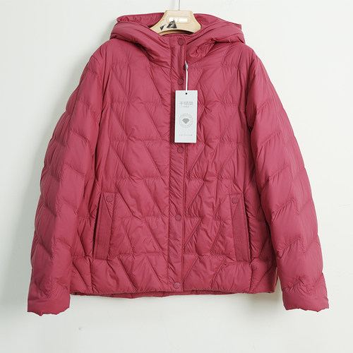 千仞岗羽绒服专柜正品女2026年秋冬新款连帽短轻薄外套软Y39087Y