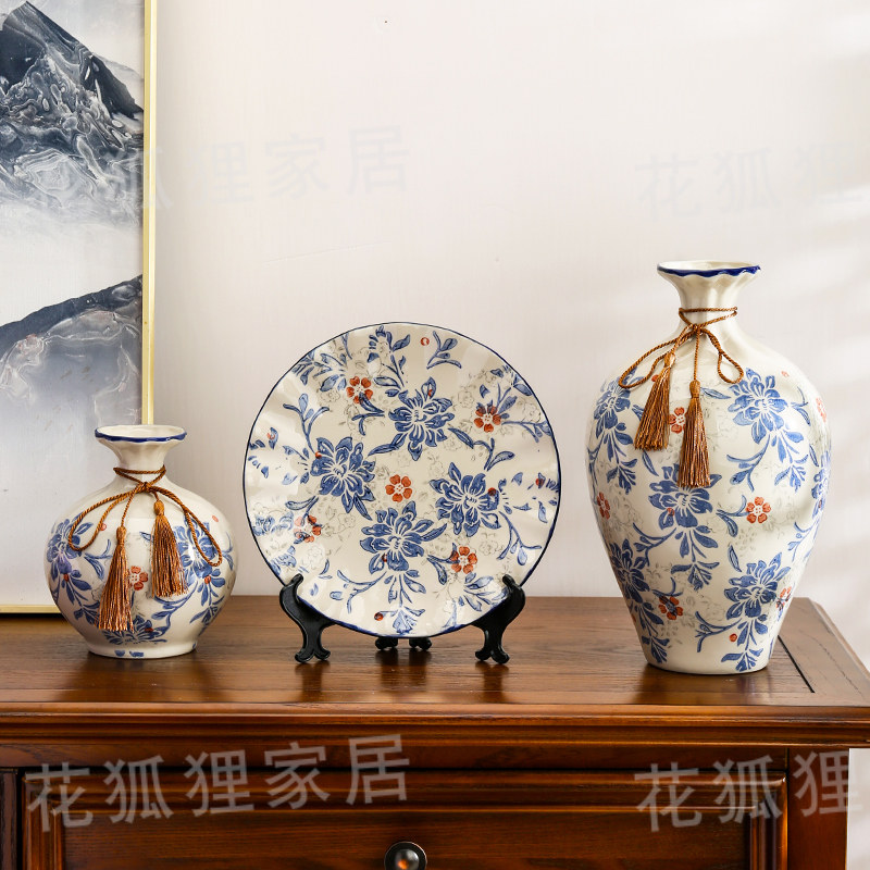新中式高级感青花瓷复古陶瓷花瓶创意花器客厅玄关装饰品桌面摆件