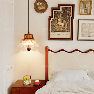 法式卧室床头吊灯2026新款复古餐厅吊灯中古风玄关高级感吊线灯具