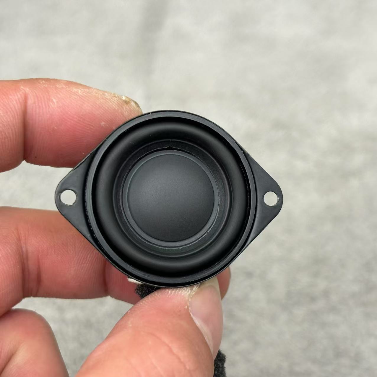 坚果投影仪喇叭维修替换36mm喇叭