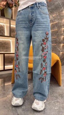 欧洲站2026春季新款国风刺绣牛仔阔腿裤弹力高腰显瘦休闲直筒裤子