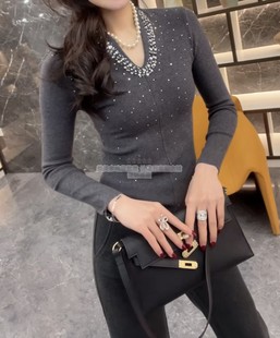 小众修身 欧洲站2025冬季 V领重工烫钻针织衫 时尚 毛衣内搭上衣 新款