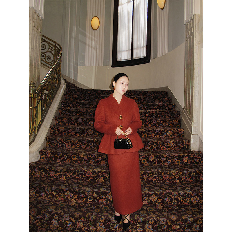 WEINISIAN朱小姐复古宫廷绵羊毛套装女冬2026新款外套半裙两件套,女装/女士精品,时尚套装,淘宝优惠券,粉丝福利购,淘宝优惠卷