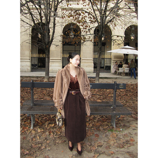 WEINISIAN朱小姐复古2025新款秋冬加厚灯芯绒半身裙女中长直筒裙