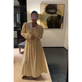 WEINISIAN朱小姐小众宫廷蕾丝连衣裙女收腰宽松长裙2025秋冬新款