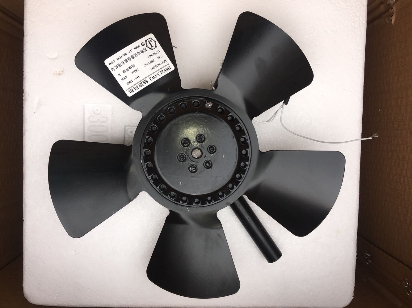 250FZL3-4WJ FZL3-2WJ FJ2E-250.V G132变频电机外转子风机成都