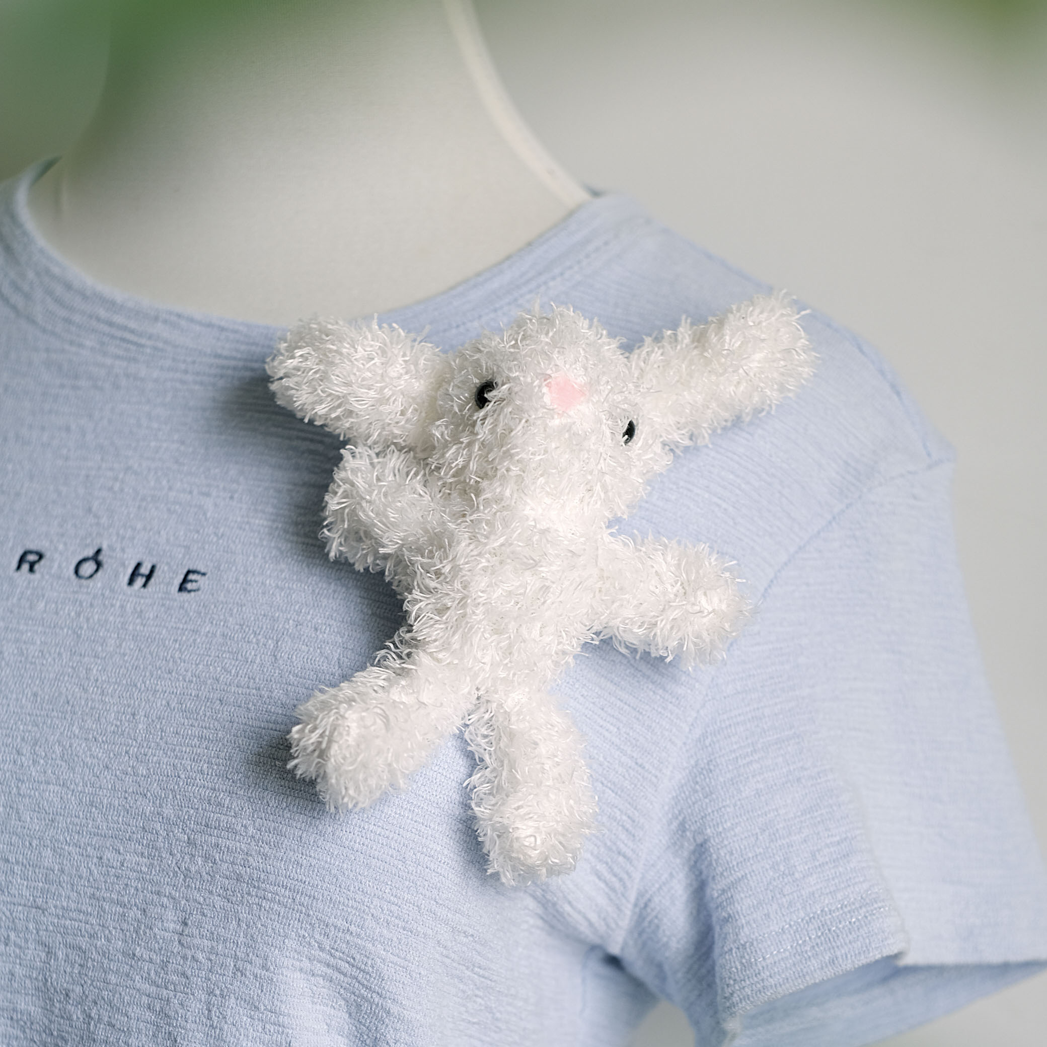 衣服胸针配件小兔子迷你别针甜美动物diy配饰卡通可爱挂件明星ins