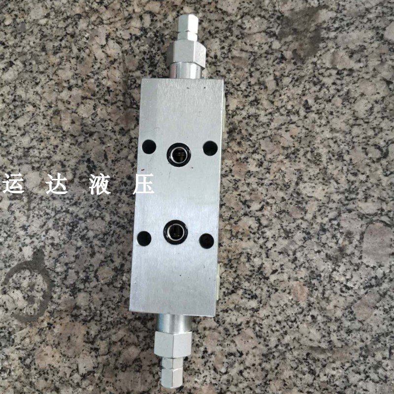 环卫车勾臂车油缸平衡阀