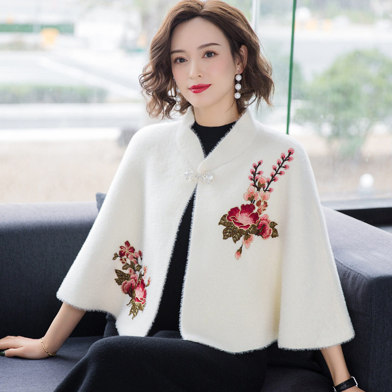 搭旗袍秋冬喜婆婆针织衫外套披肩小斗篷妈妈水貂绒短款坎肩绣花女