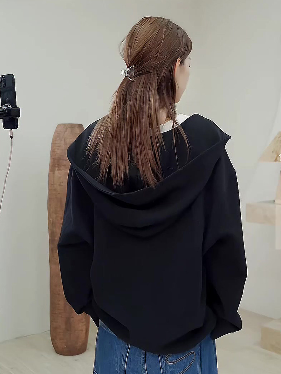 2024 새로운 가을 스타일 느슨한 슬리밍 다목적 게으른 스타일 후드 티셔츠 심플 탑 틈새 깊은 V 여성 탑
