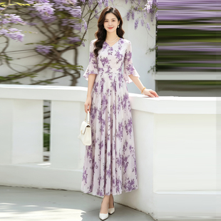 锦绣媛夏季新款高级感时尚显瘦碎花大摆连身裙女气质过膝长裙