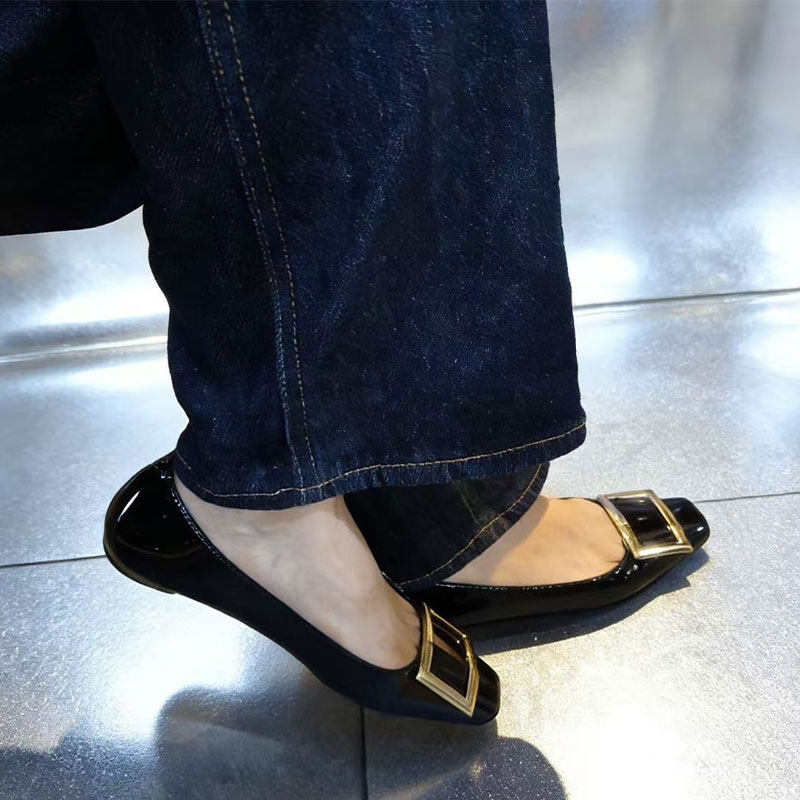 rv漆皮裸色方扣方头单鞋女真皮2026春季新款名媛通勤不累脚平底鞋,女鞋,浅口单鞋,淘宝优惠券,粉丝福利购,淘宝优惠卷