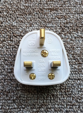 英式英规英标插头迪拜插头三脚方头工业接线13A GCC海湾七国认证