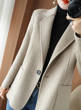 2025新款双面羊绒大衣女短款宽松小个子赫本羊毛呢子高端休闲外套