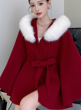 红色仿狐狸毛领连帽斗篷大衣女秋冬系带收腰高级感披肩毛衣外套潮