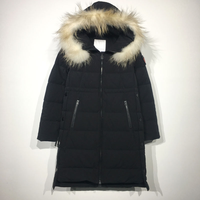 欧系列 D86145 时尚真毛领长款羽绒服品牌女装折扣