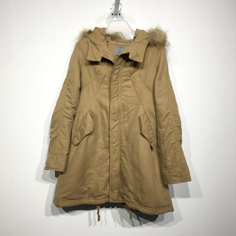 江N系列 D90289 时尚真毛领长款棉服品牌女装折扣